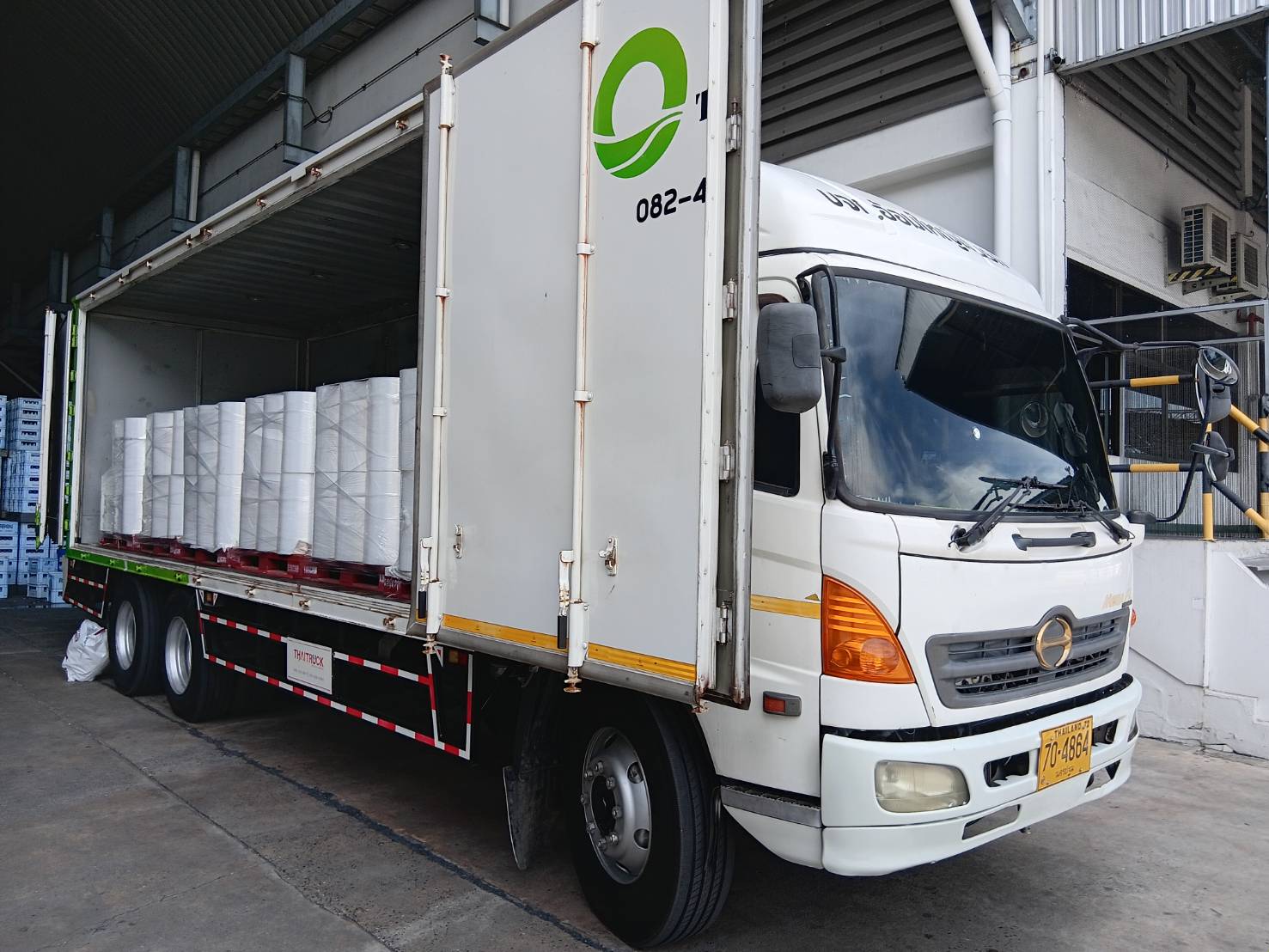 Clean truck with organized palletized cargo - professional logistics service